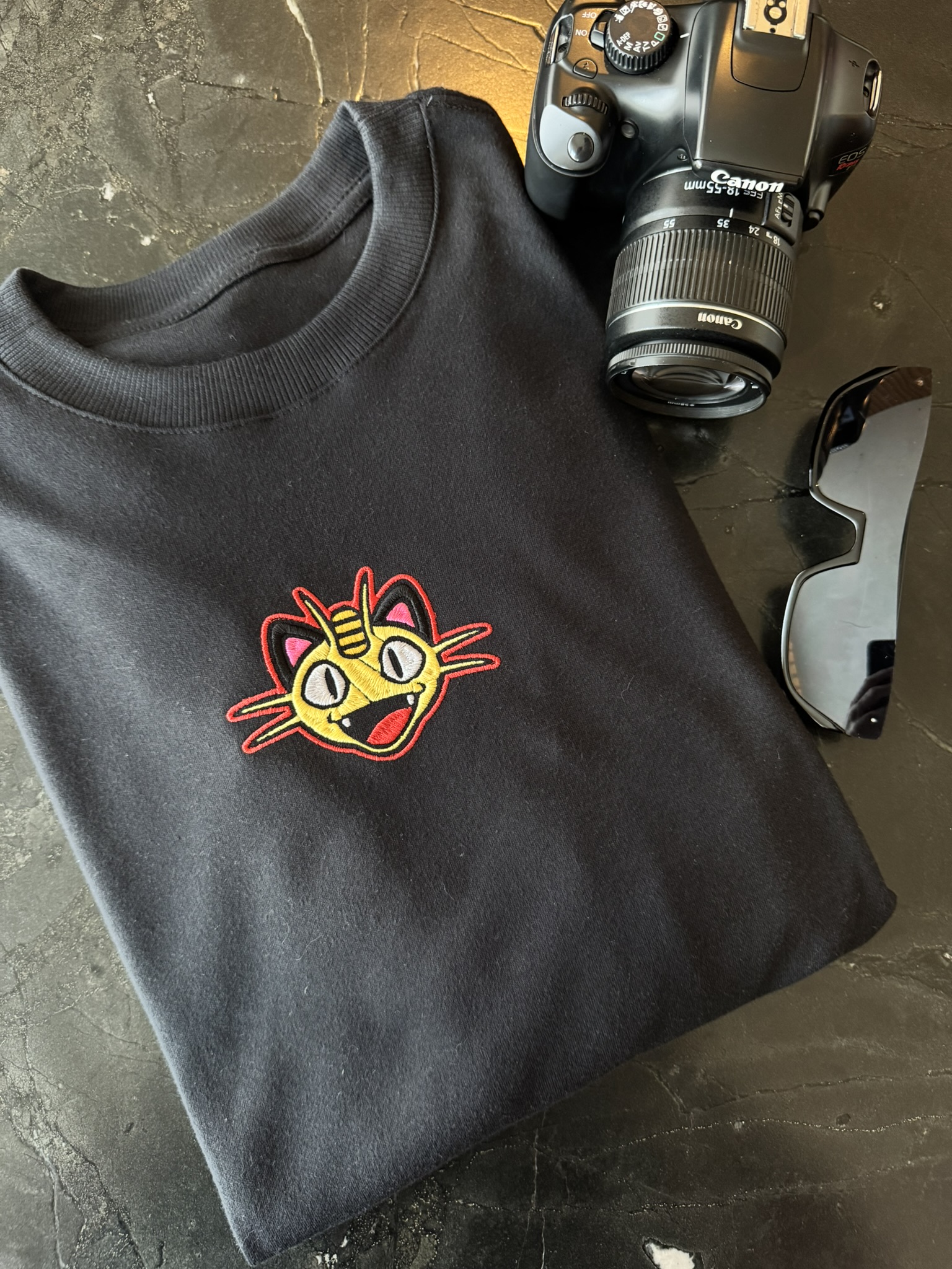 Camiseta Meowth