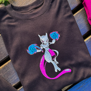 Camiseta Mewtwo