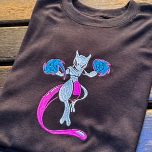 Camiseta Mewtwo